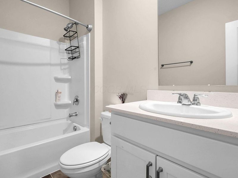 261 Crestview Court, Pickerington, OH 43147 Photo 12