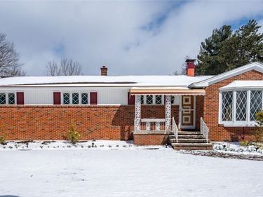 80 Rowley Road, Buffalo, NY 14227