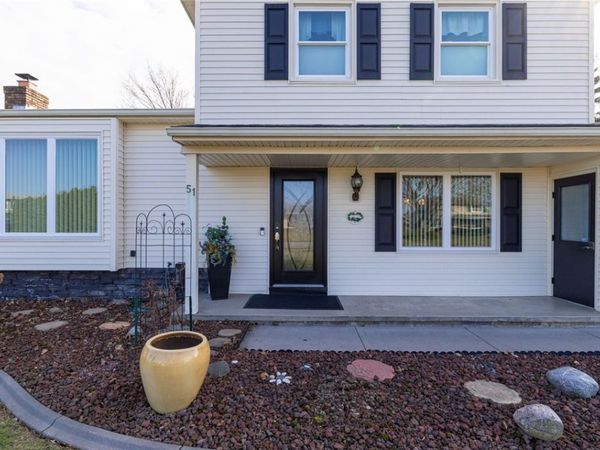 51 Flynnwood Drive, Greece, NY 14612