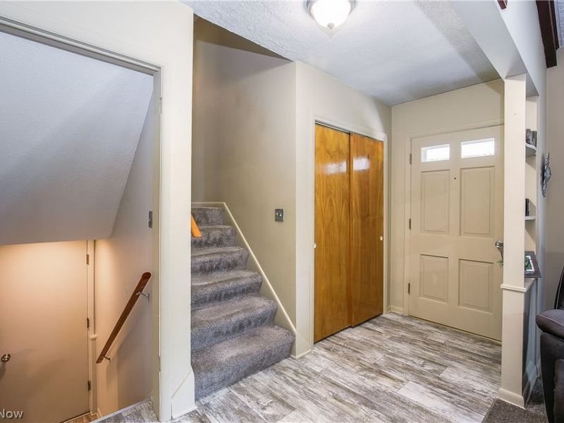 850 Robinson Avenue, Barberton, OH 44203 Photo 11