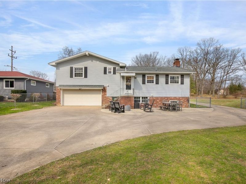 850 Robinson Avenue, Barberton, OH 44203 Photo 22