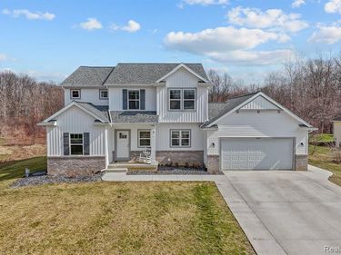 1035 Engelhardt Strasse Street, Spring Arbor Twp, MI 49201