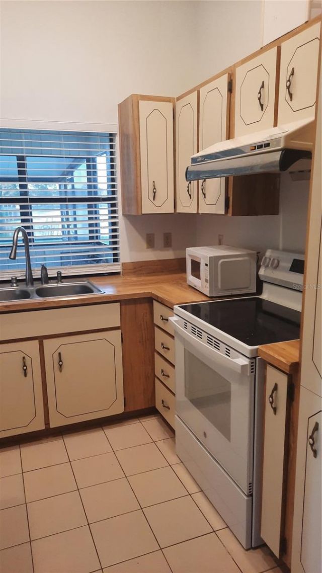 62 Burbank Drive , Palm Coast, FL 32137 Photo