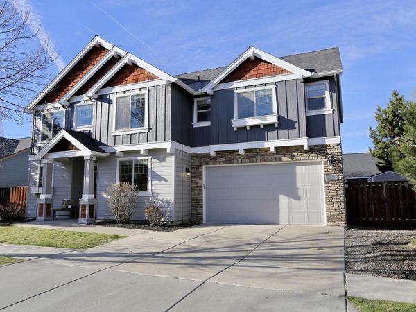 2773 NW Greenwood Avenue, Redmond, OR 97756