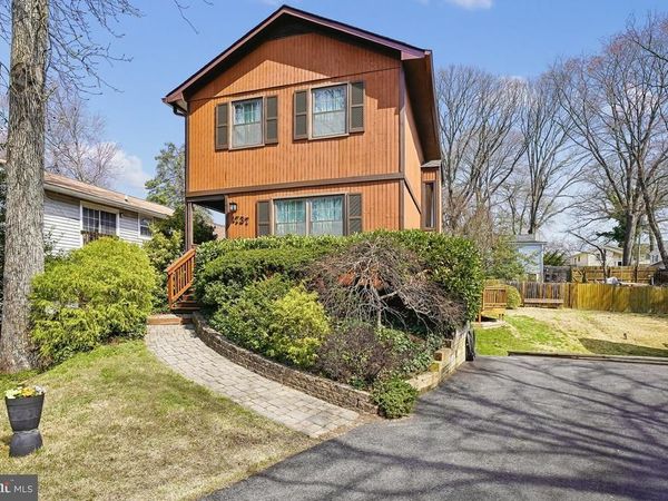 1737 RIDGELY ROAD, EDGEWATER, MD 21037