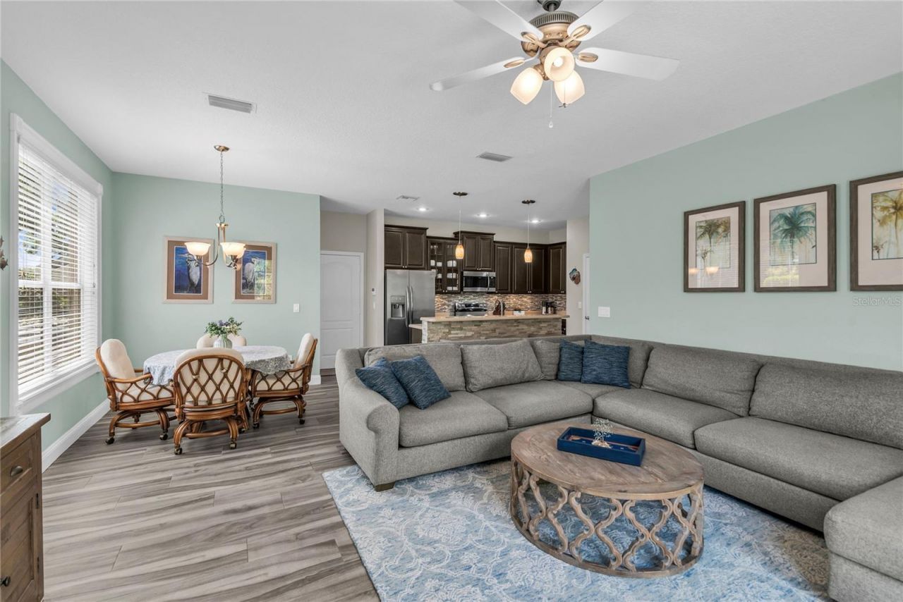 503 Osprey Lakes Circle , Chuluota, FL 32766 Photo