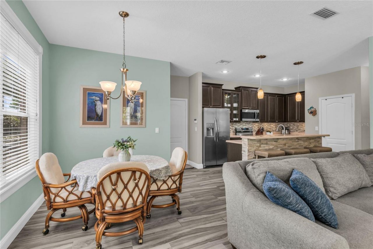 503 Osprey Lakes Circle , Chuluota, FL 32766 Photo