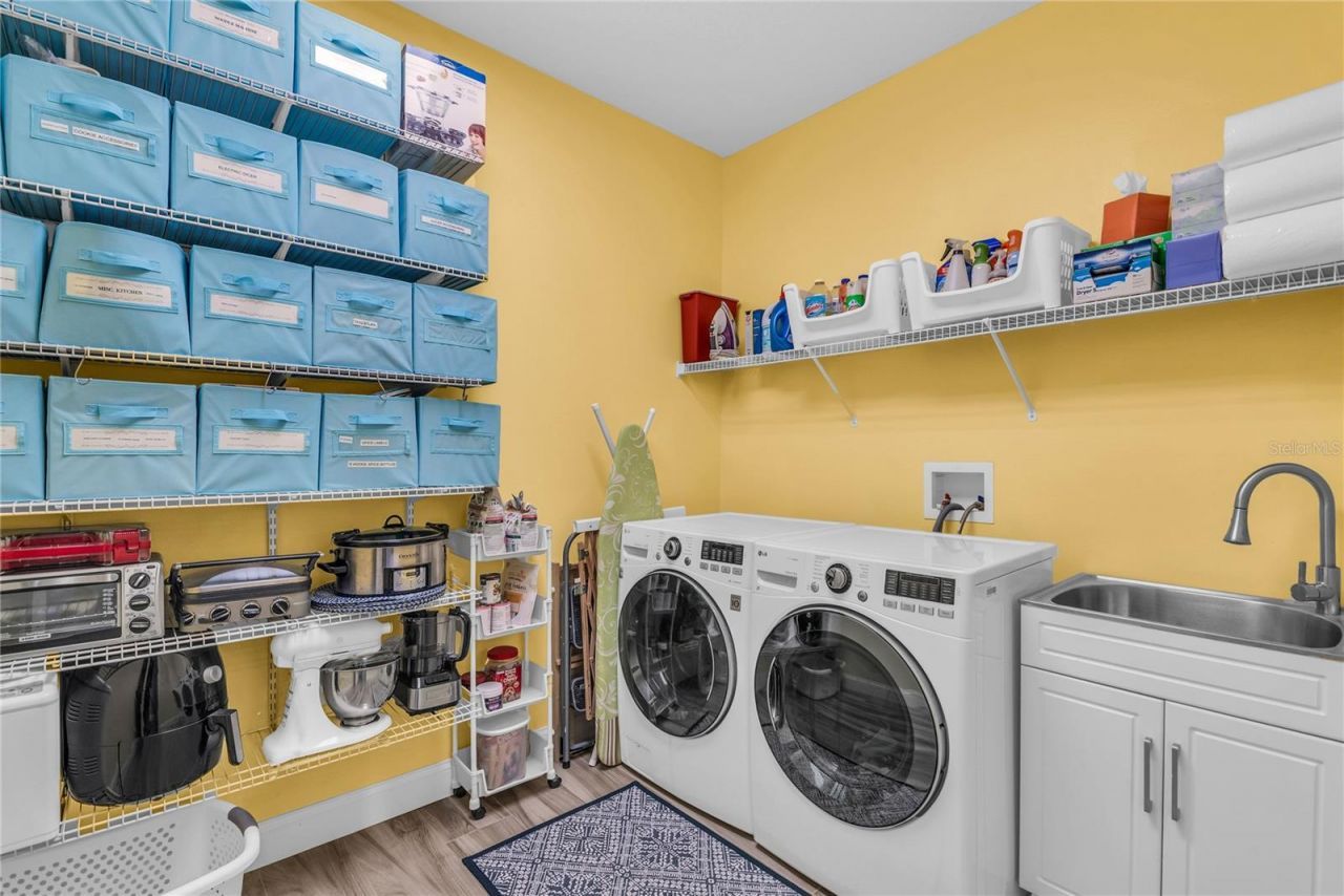 503 Osprey Lakes Circle, Chuluota, FL 32766 Photo