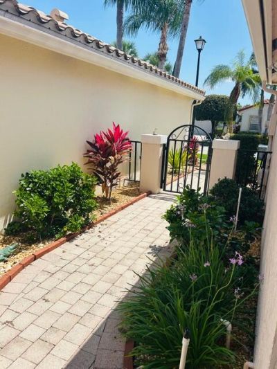 11583 Colonnade Drive, Boynton Beach, FL 33437 Photo