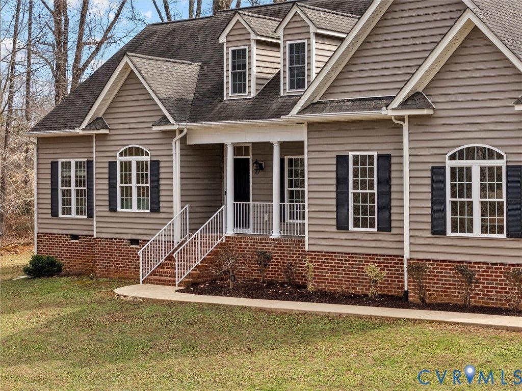 1555 Rocky Ford Road Powhatan, VA 23139