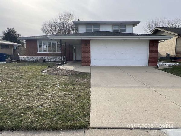 9128 S Komensky Avenue , Oak Lawn, IL 60453