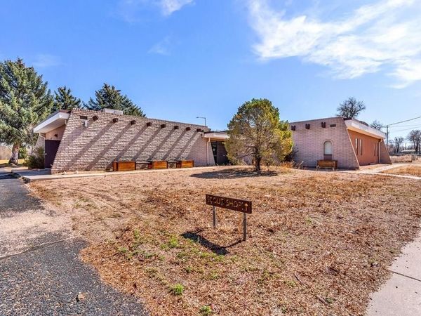 411 S Pueblo Blvd, Pueblo, CO 81005