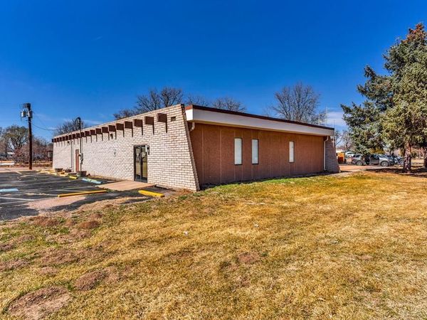 411 S Pueblo Blvd, Pueblo, CO 81005