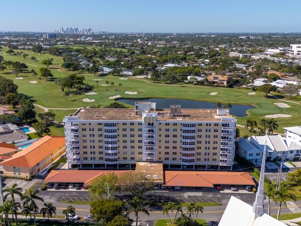 2500 NE 48th Lane, Unit 308, Fort Lauderdale, FL 33308