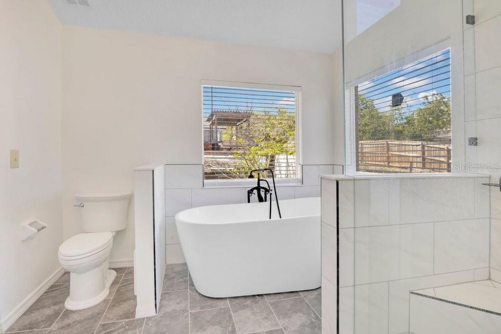 1218 Red Dandy Drive, Orlando, FL 32818 Photo