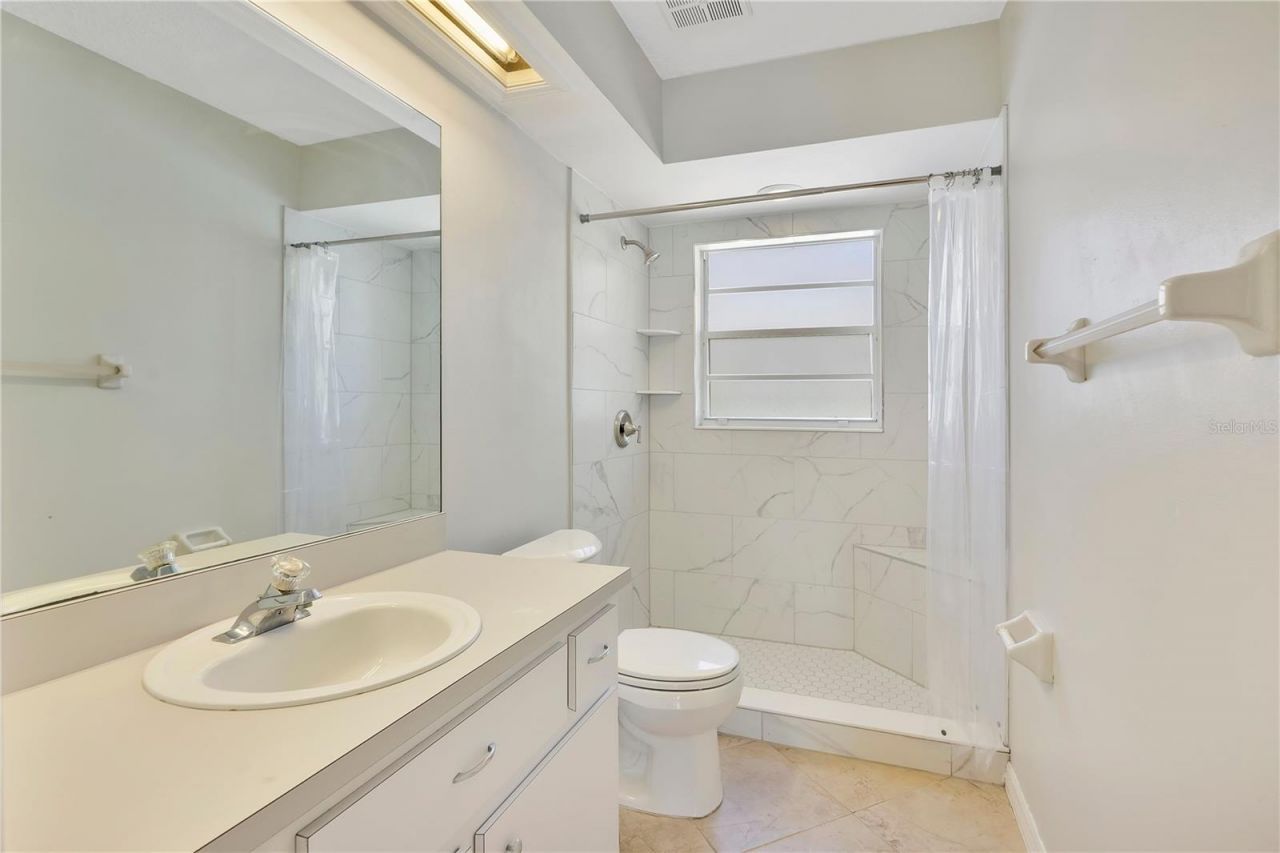 1218 Red Dandy Drive, Orlando, FL 32818 Photo