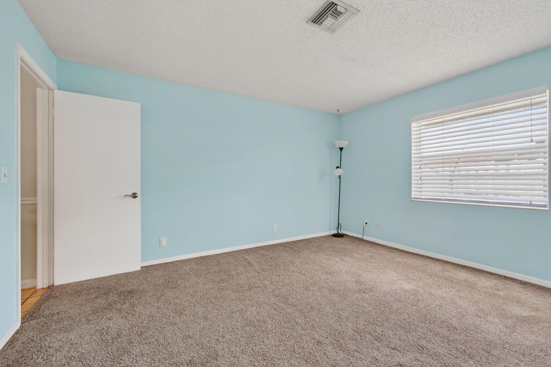 3194 Pebble Beach Drive, Lake Worth, FL 33467 Photo