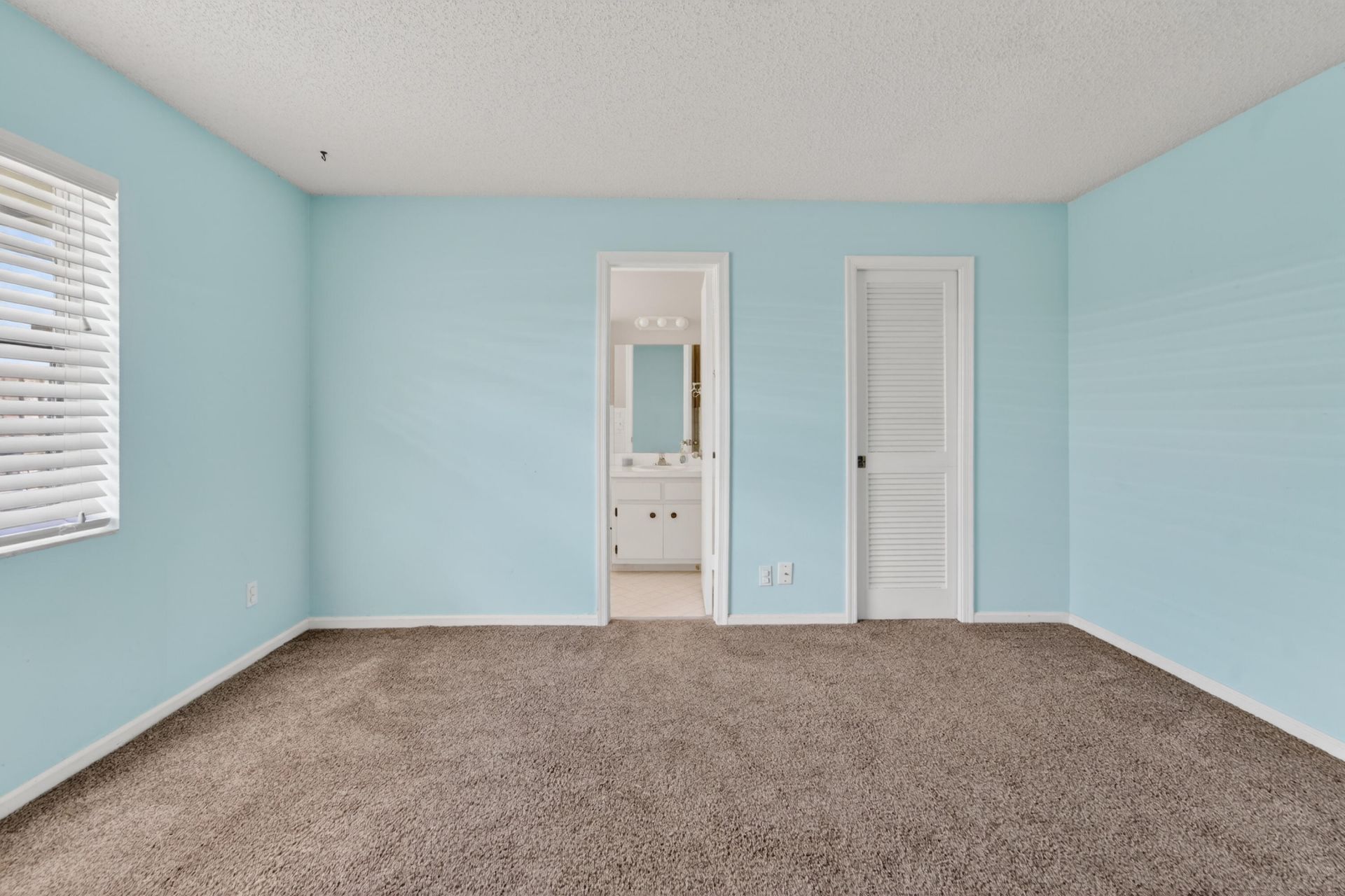 3194 Pebble Beach Drive, Lake Worth, FL 33467 Photo