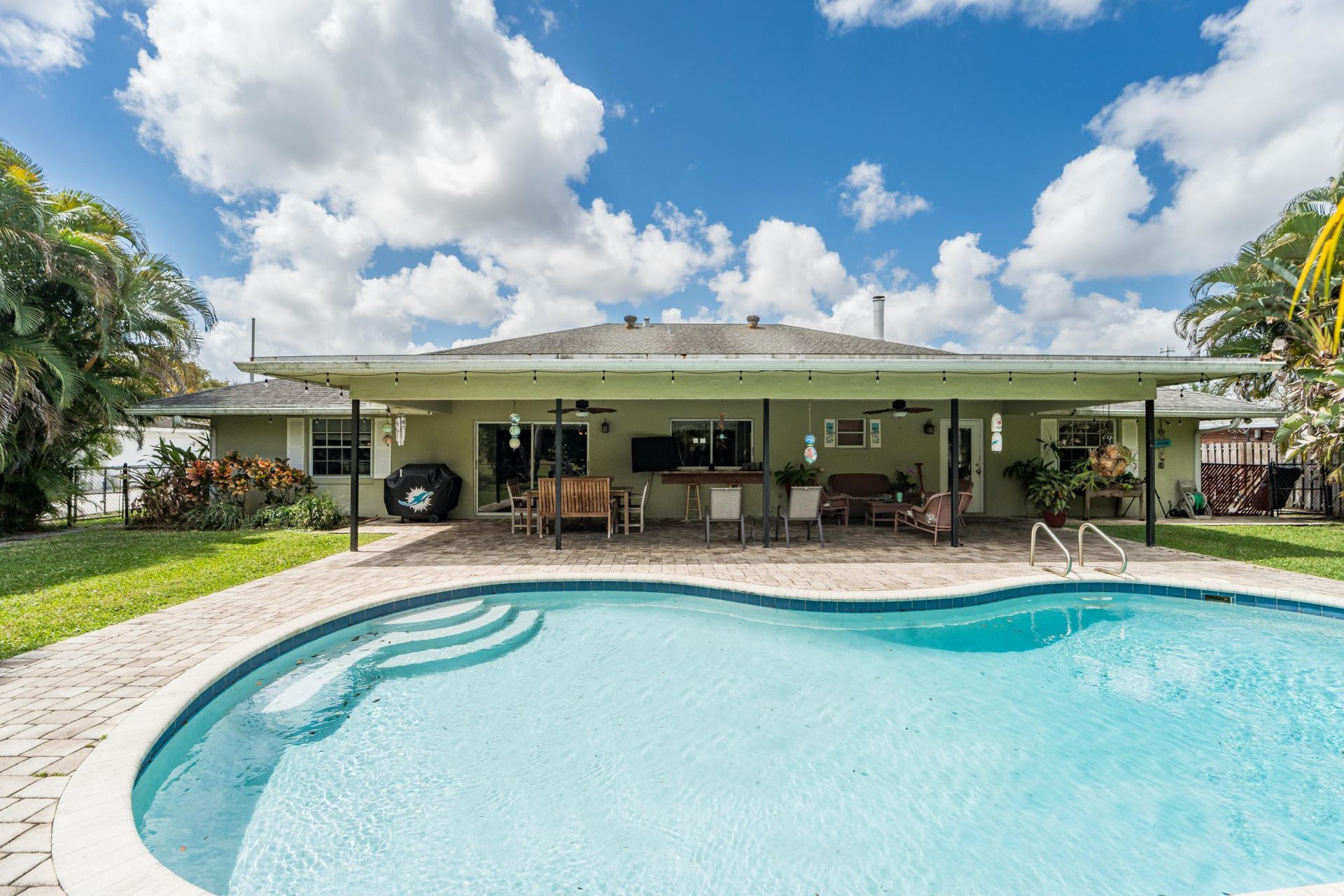 3194 Pebble Beach Drive, Lake Worth, FL 33467 Photo