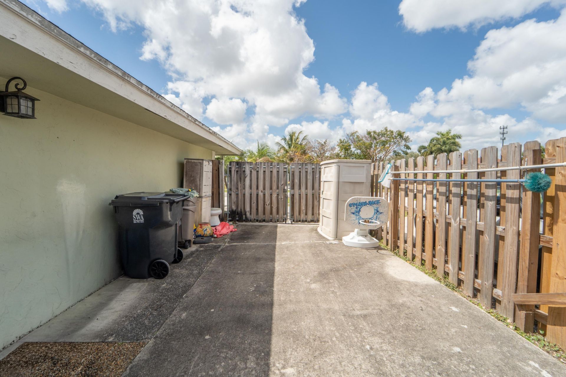 3194 Pebble Beach Drive, Lake Worth, FL 33467 Photo