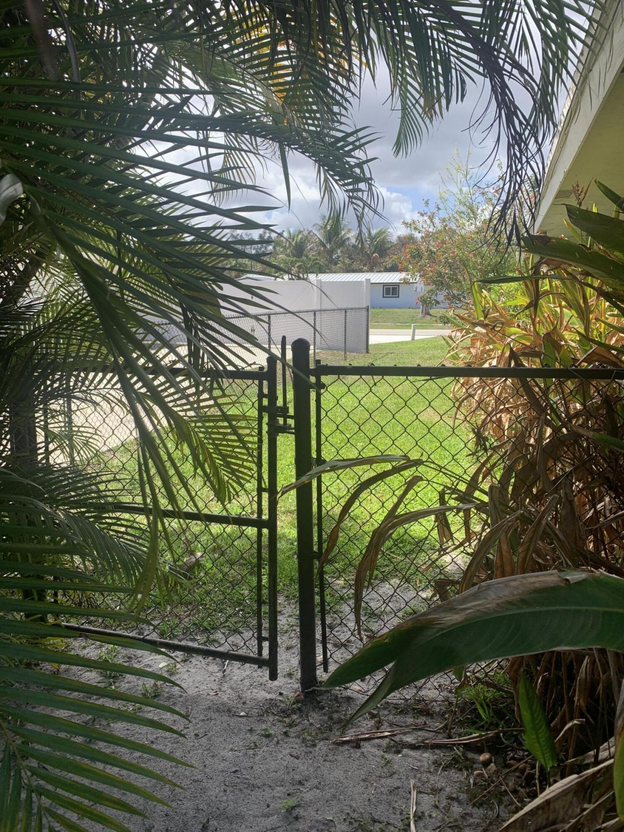 3194 Pebble Beach Drive, Lake Worth, FL 33467 Photo