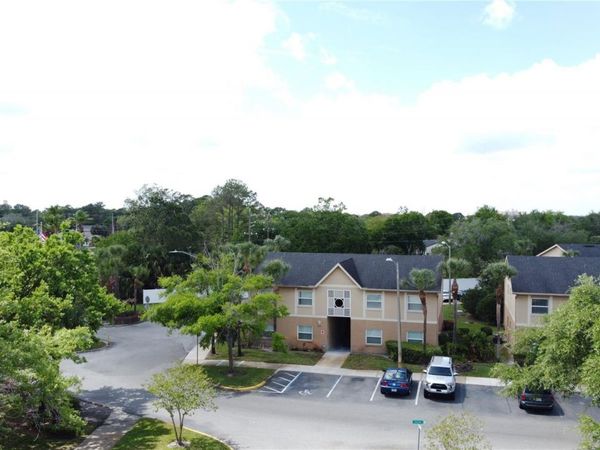 9950 TURF WAY, Unit 4, ORLANDO, FL 32837