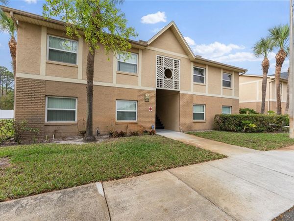 9950 TURF WAY, Unit 4, ORLANDO, FL 32837