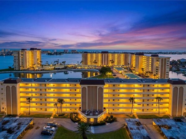 4650 COVE CIRCLE, Unit 209, ST PETERSBURG, FL 33708