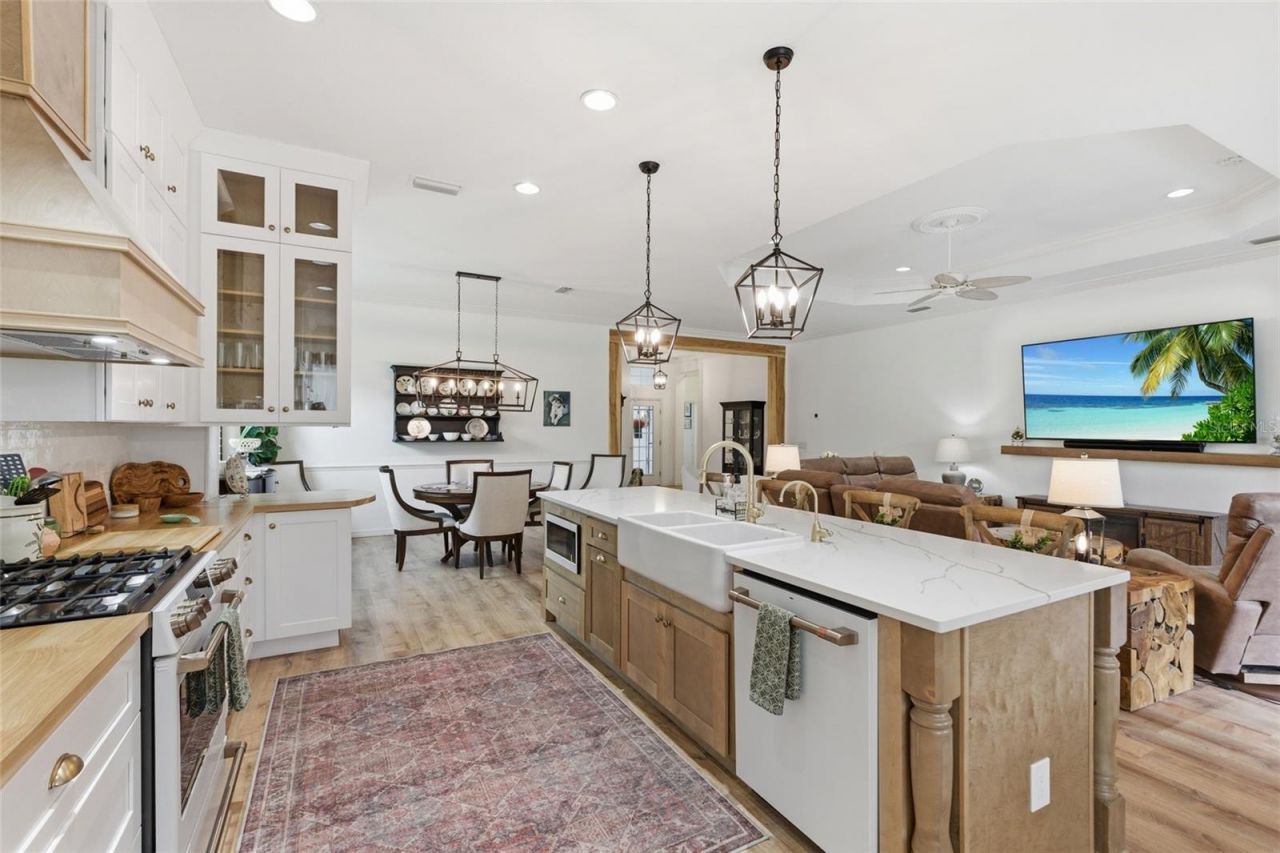 10760 Trophy Drive, Englewood, FL 34223 Photo