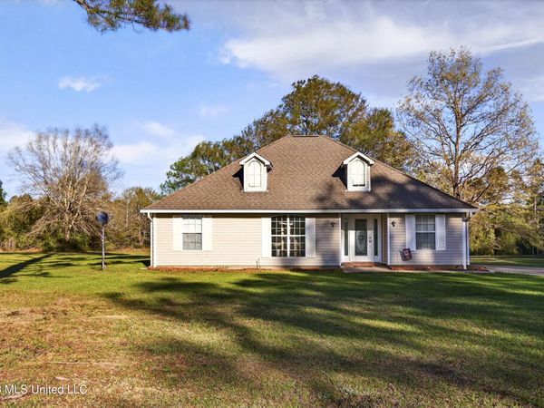 3643 Long Leaf Drive, Perkinston, MS 39573