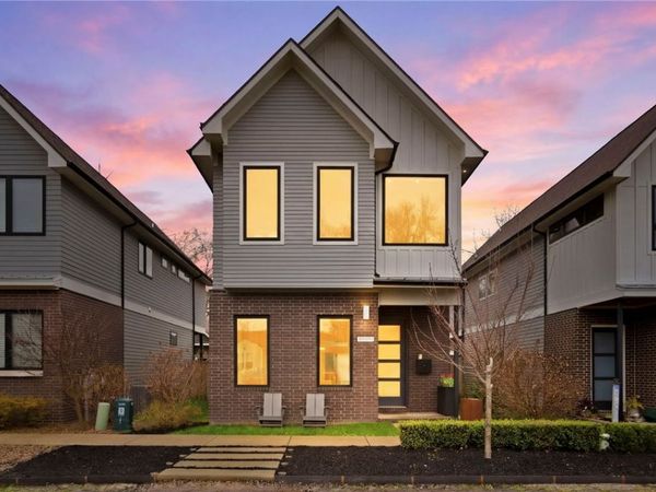 212 SE 7th Street, Bentonville, AR 72712