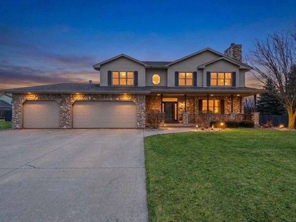 242 Kiesner DRIVE, Chilton, WI 53014