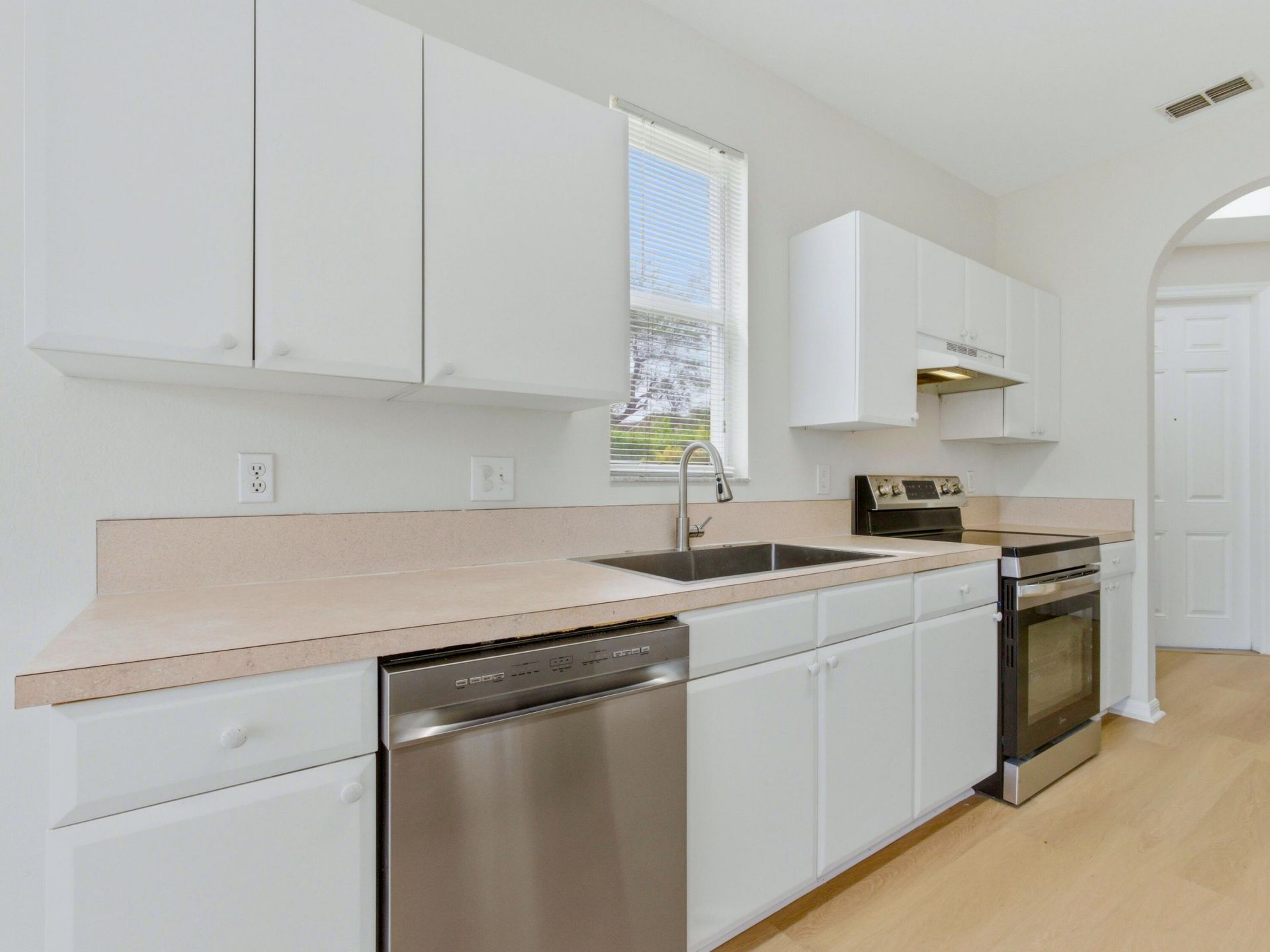 978 Pipers Cay Drive, West Palm Beach, FL 33415 Photo