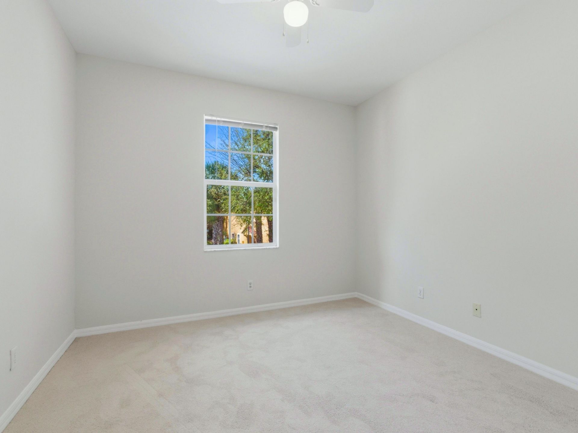 978 Pipers Cay Drive, West Palm Beach, FL 33415 Photo