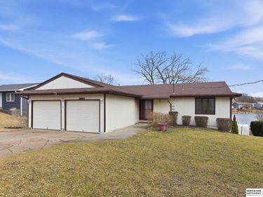 11128 W Lakeshore Drive , Blair, NE 68008