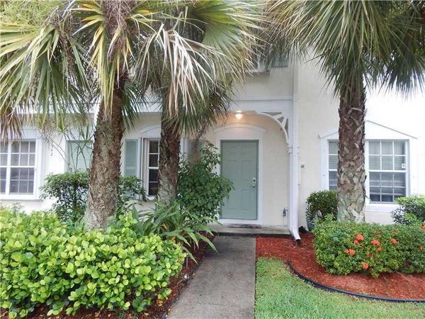 5659 NW 99th Lane, Coral Springs, FL 33076