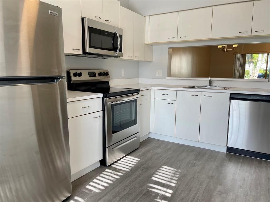 5659 NW 99th Lane, Coral Springs, FL 33076 Photo