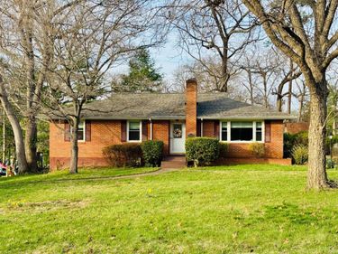 7110 Richland Drive, Lynchburg, VA 24502