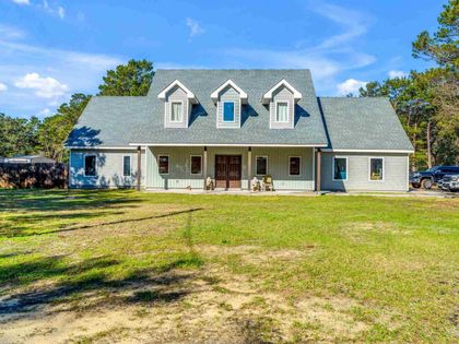 1661 Comanche Trl Gulf Breeze, FL 32563