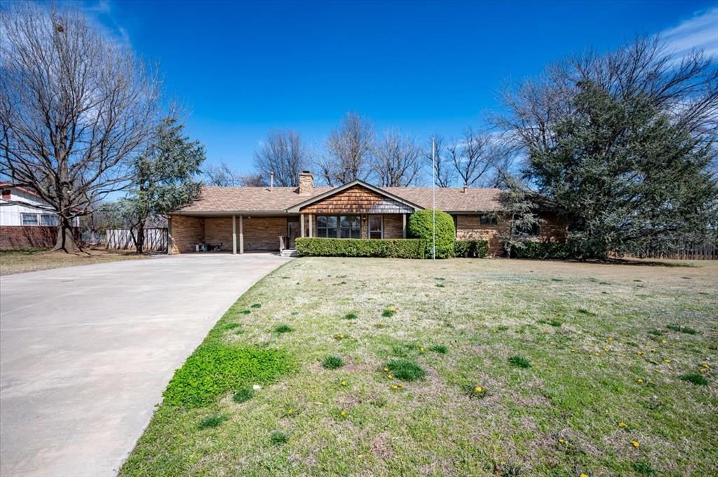 201 Burlingame Drive, Oklahoma City, OK 73110 Main Photo