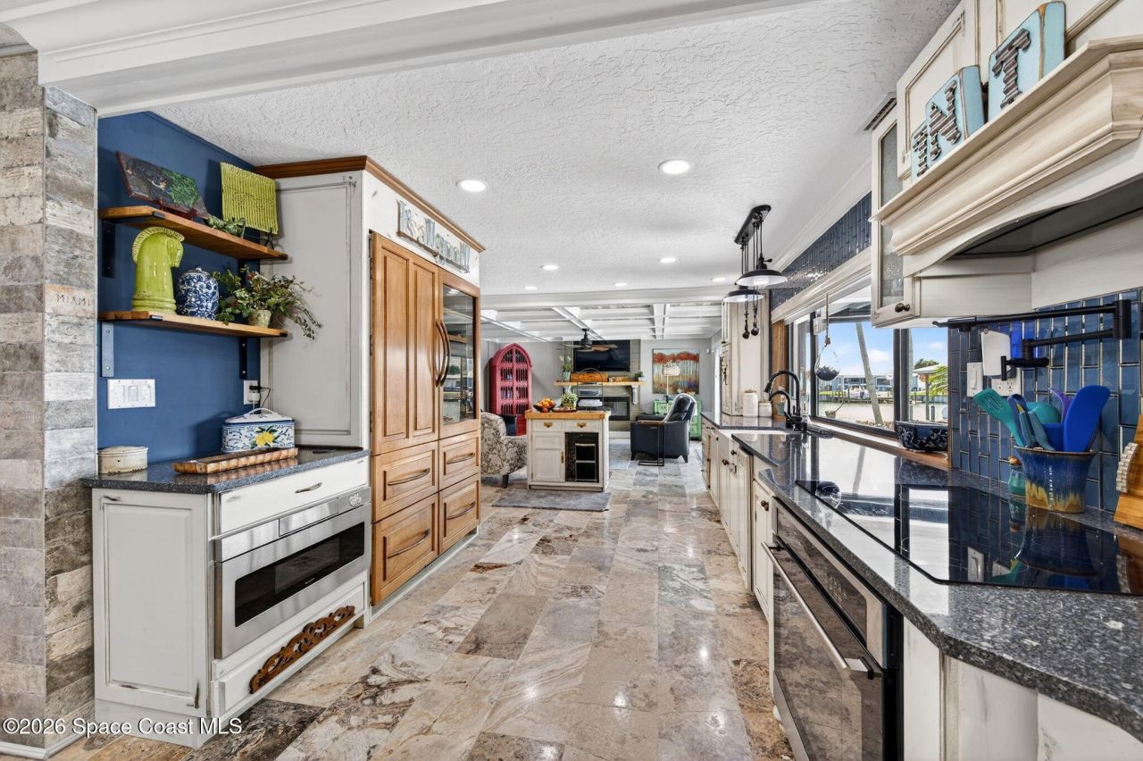 405 S Banana River Boulevard , Cocoa Beach, FL 32931 Photo