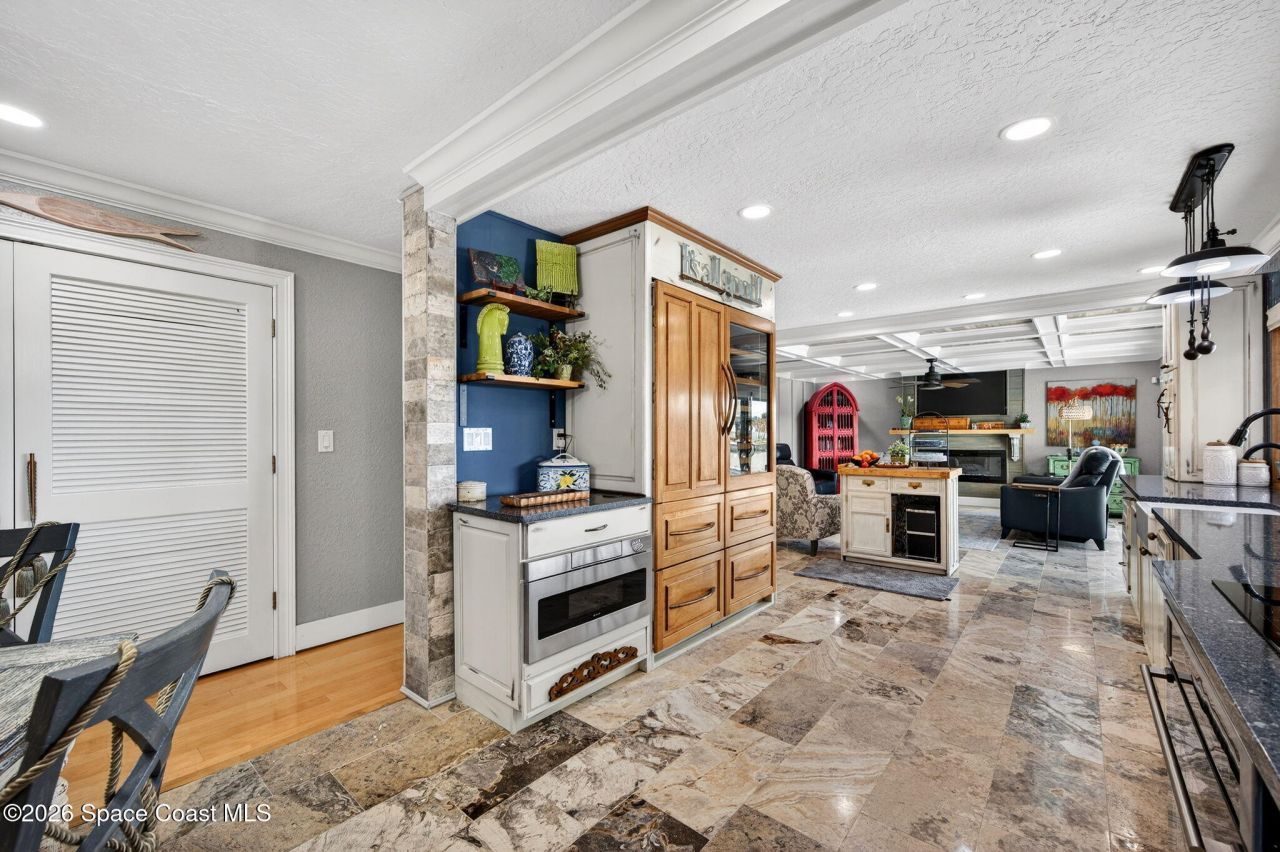 405 S Banana River Boulevard , Cocoa Beach, FL 32931 Photo