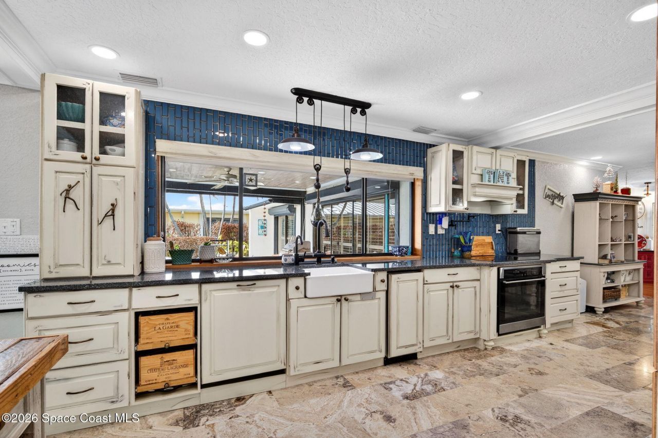 405 S Banana River Boulevard , Cocoa Beach, FL 32931 Photo