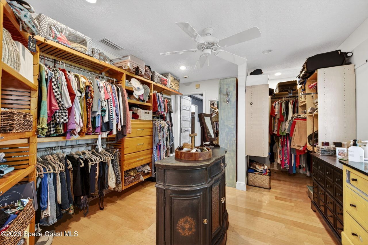 405 S Banana River Boulevard , Cocoa Beach, FL 32931 Photo