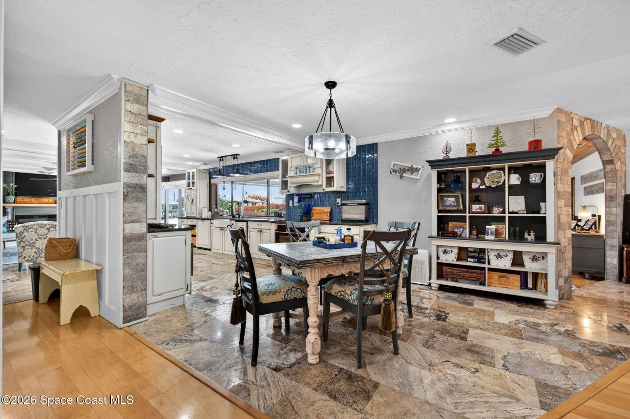 405 S Banana River Boulevard , Cocoa Beach, FL 32931 Photo