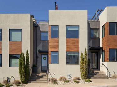 575 LOCHLYN HILL DR, Charlottesville, VA 22901