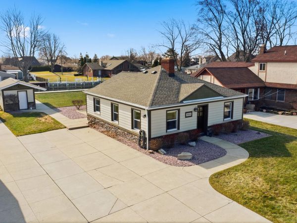 38310 Huron Pointe Drive, Harrison Township, MI 48045