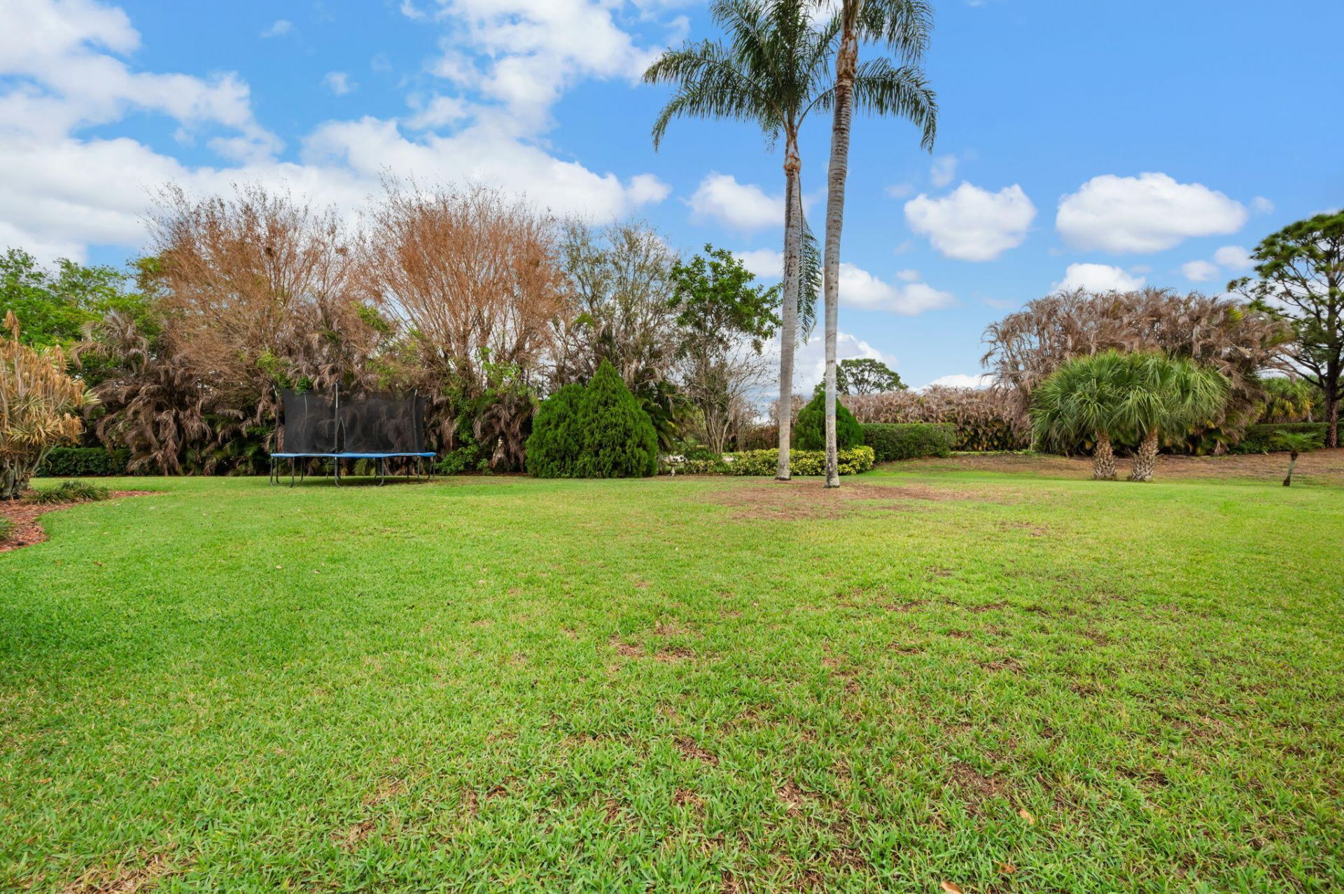 407 SW Locust Cove, Port Saint Lucie, FL 34986 Photo