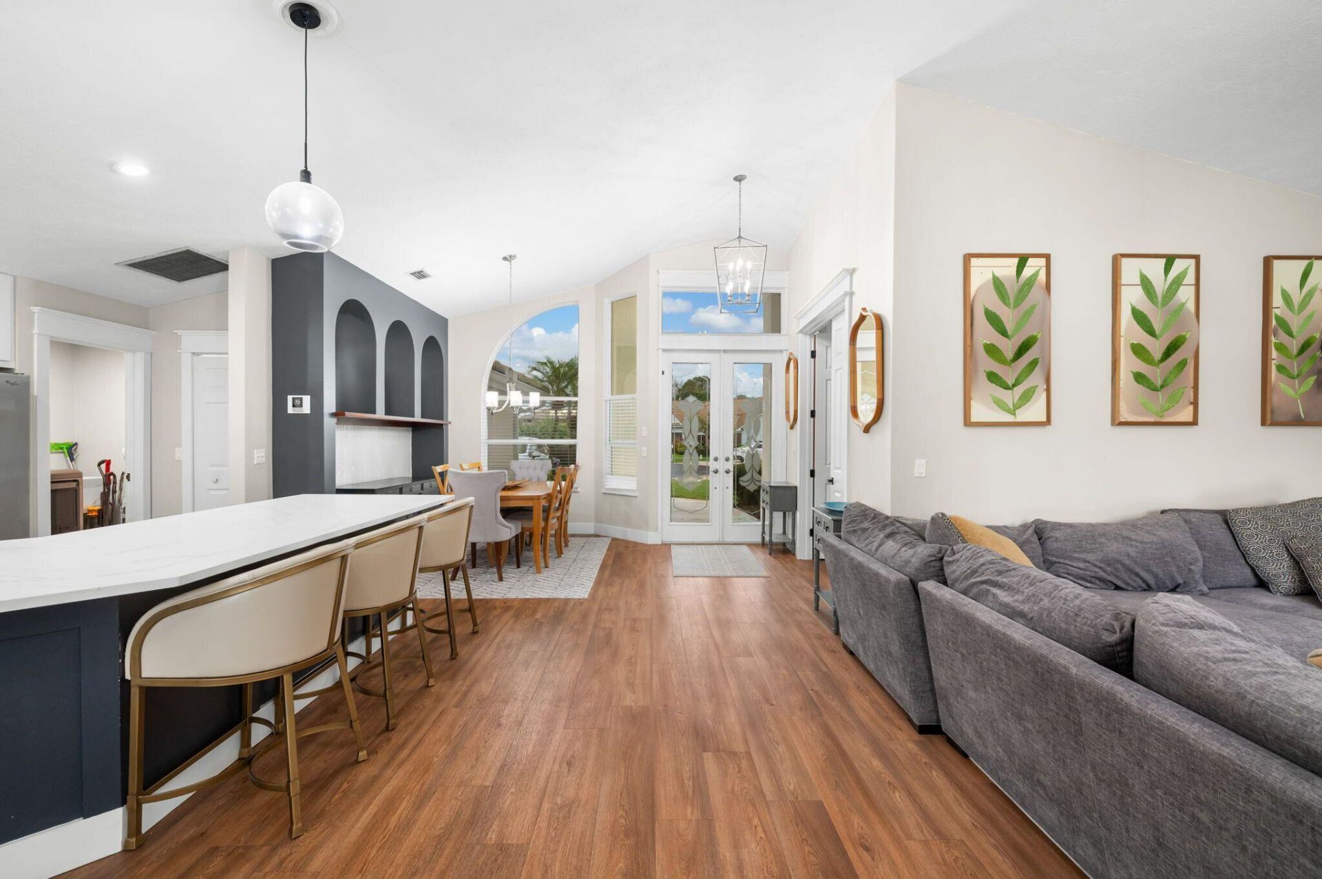 407 SW Locust Cove, Port Saint Lucie, FL 34986 Photo