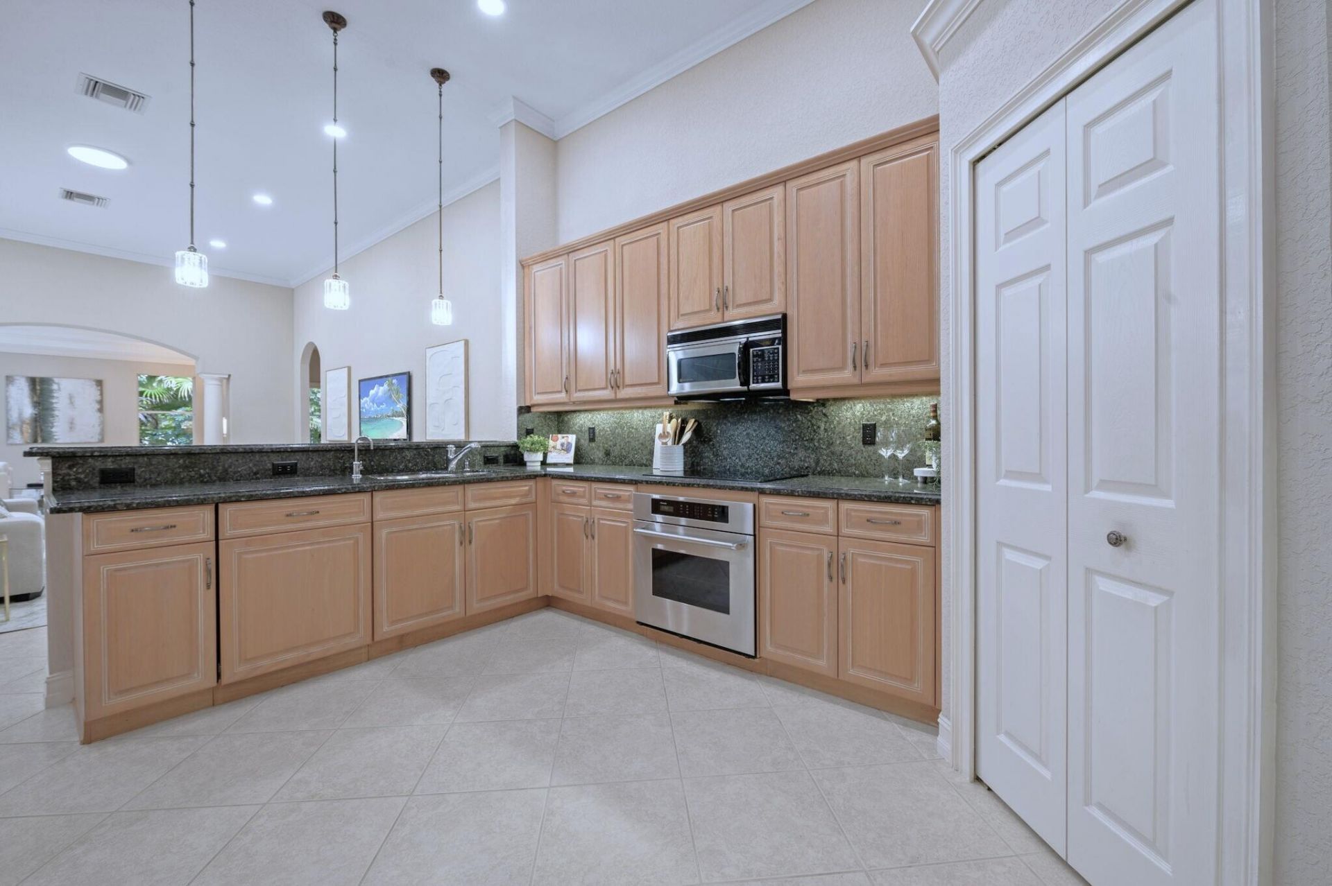 2445 Eagle Run Way, Weston, FL 33327 Photo